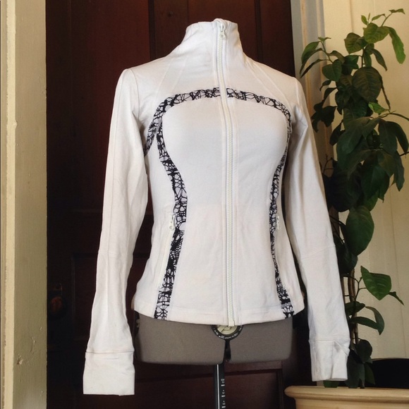 lululemon athletica Other - Lululemon Form Fitted Running Jacket lululemon athletica Other - Lululemon Form Fitted Running Jacket